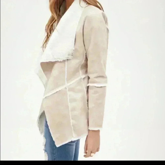 Forever 21 Faux Suede Jacket - Picture 2 of 5